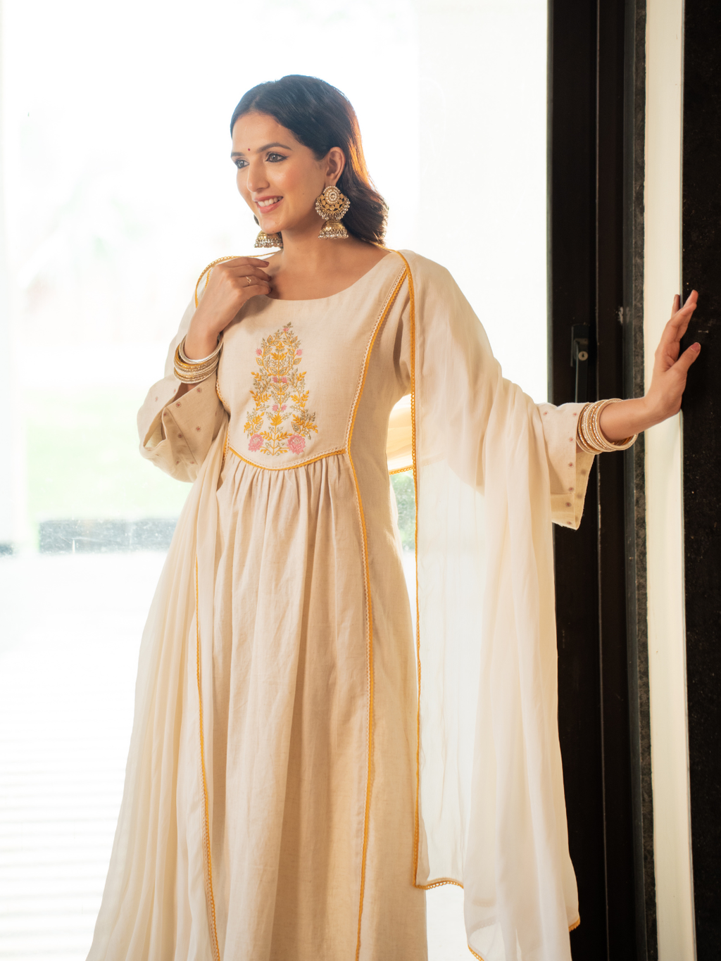 Off White Linen Blend Anarkali  Kurta Set With Embroidery