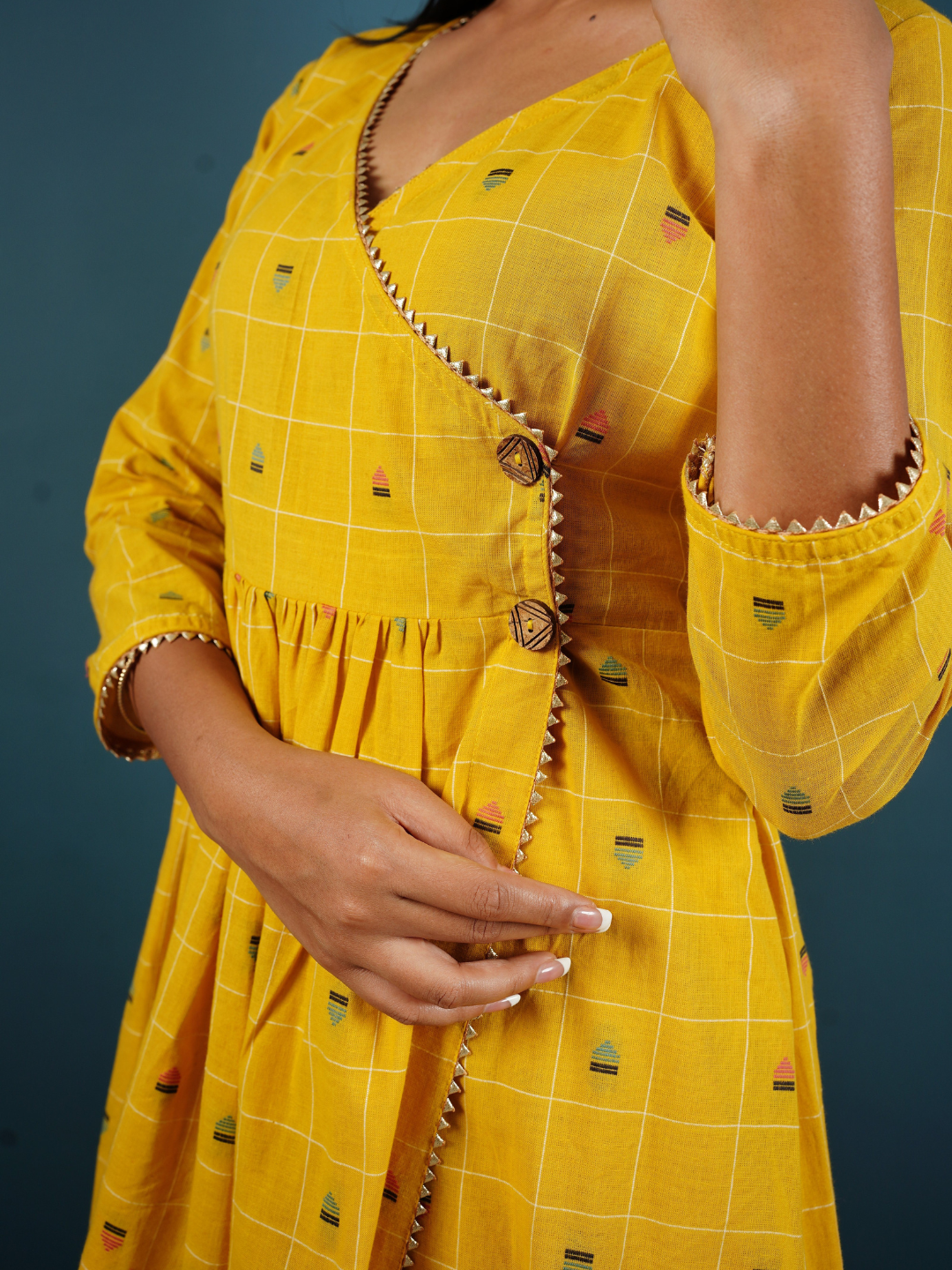 Kurta Set in Cotton Jacuard Fabric