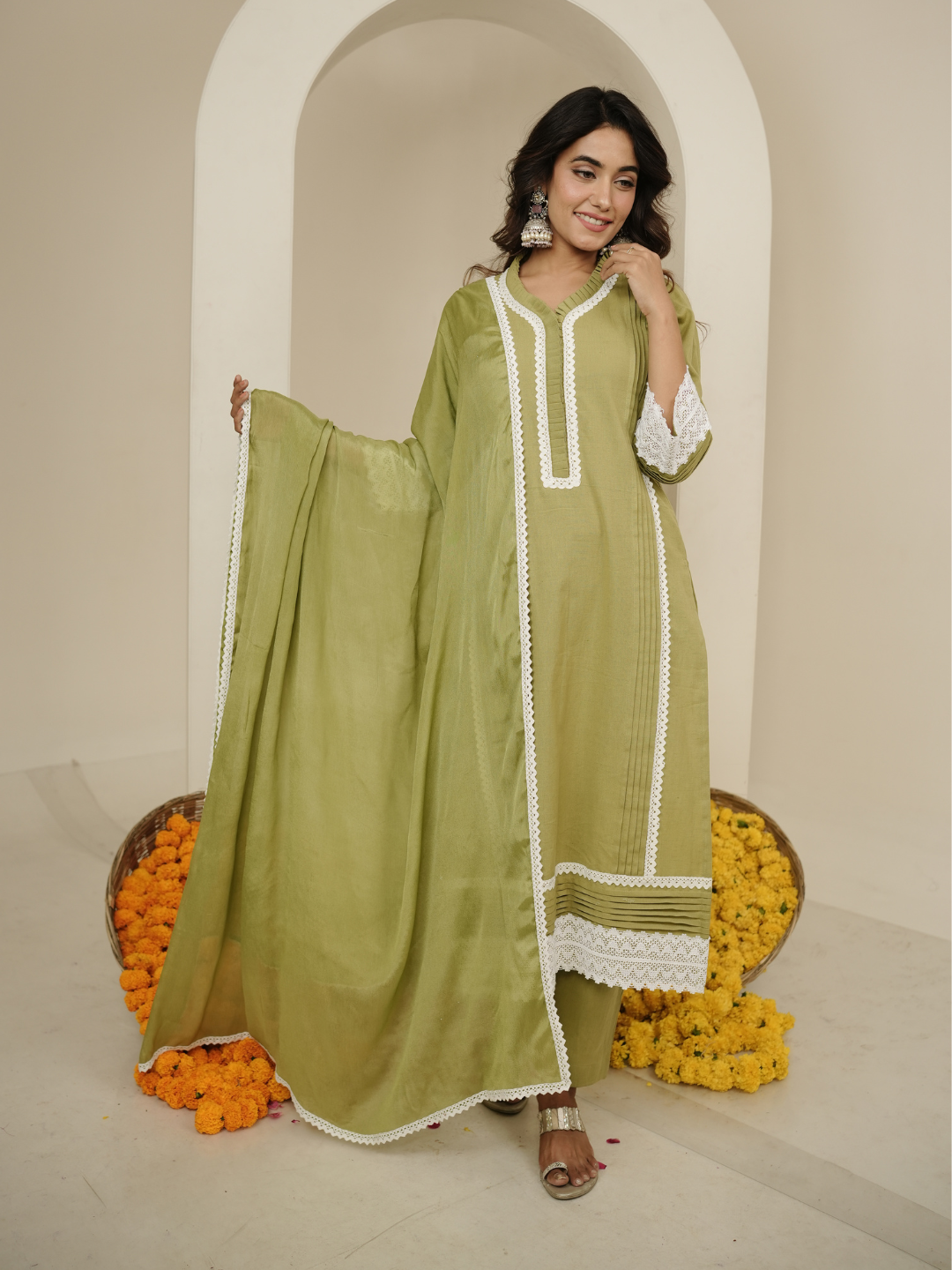 Sage Green Kurta With Dupatta And Pants