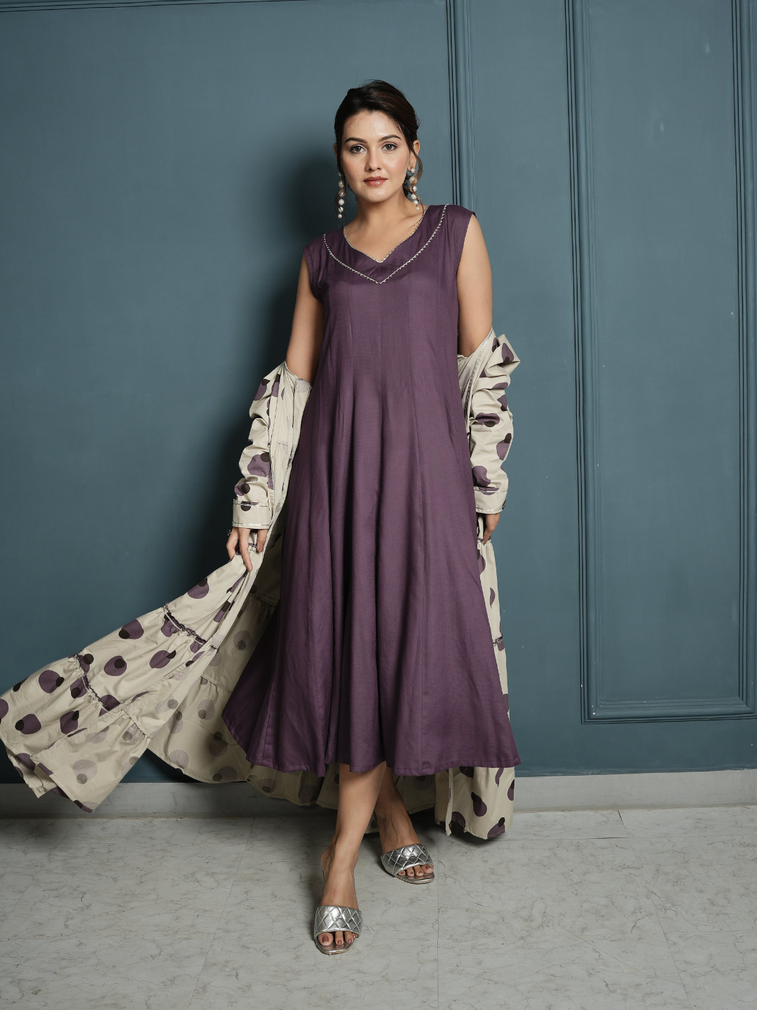 RAYON INNER DRESS WITH POPLIN BLOCK PRINT SHRUG