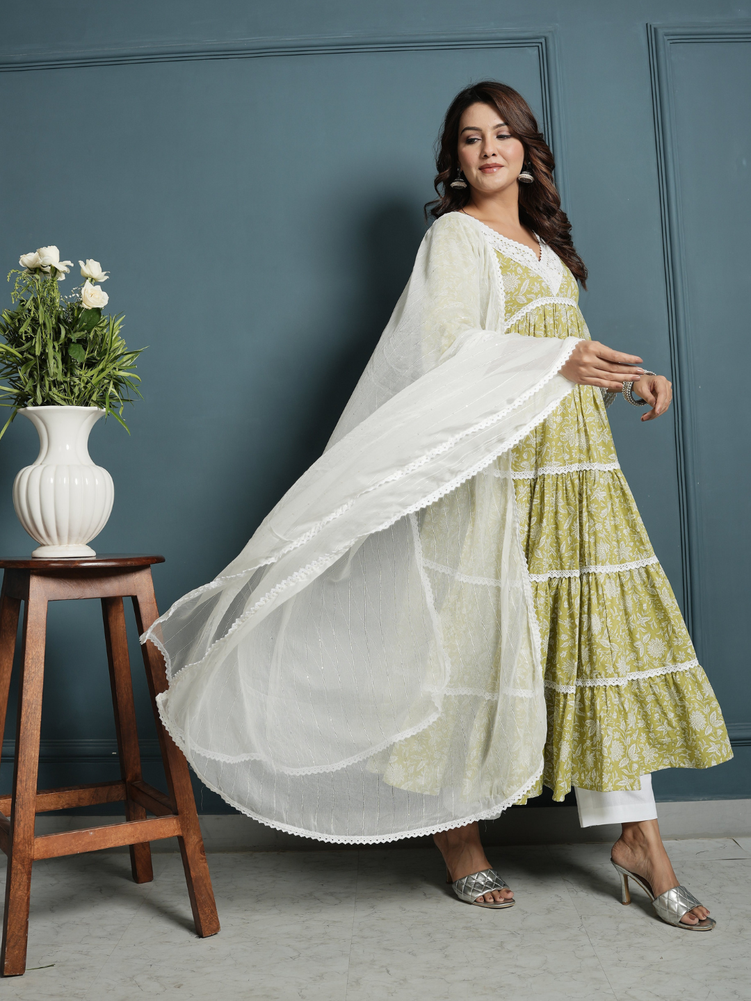 Green White Lace Anarkali Kurta with Pants And Dupatta