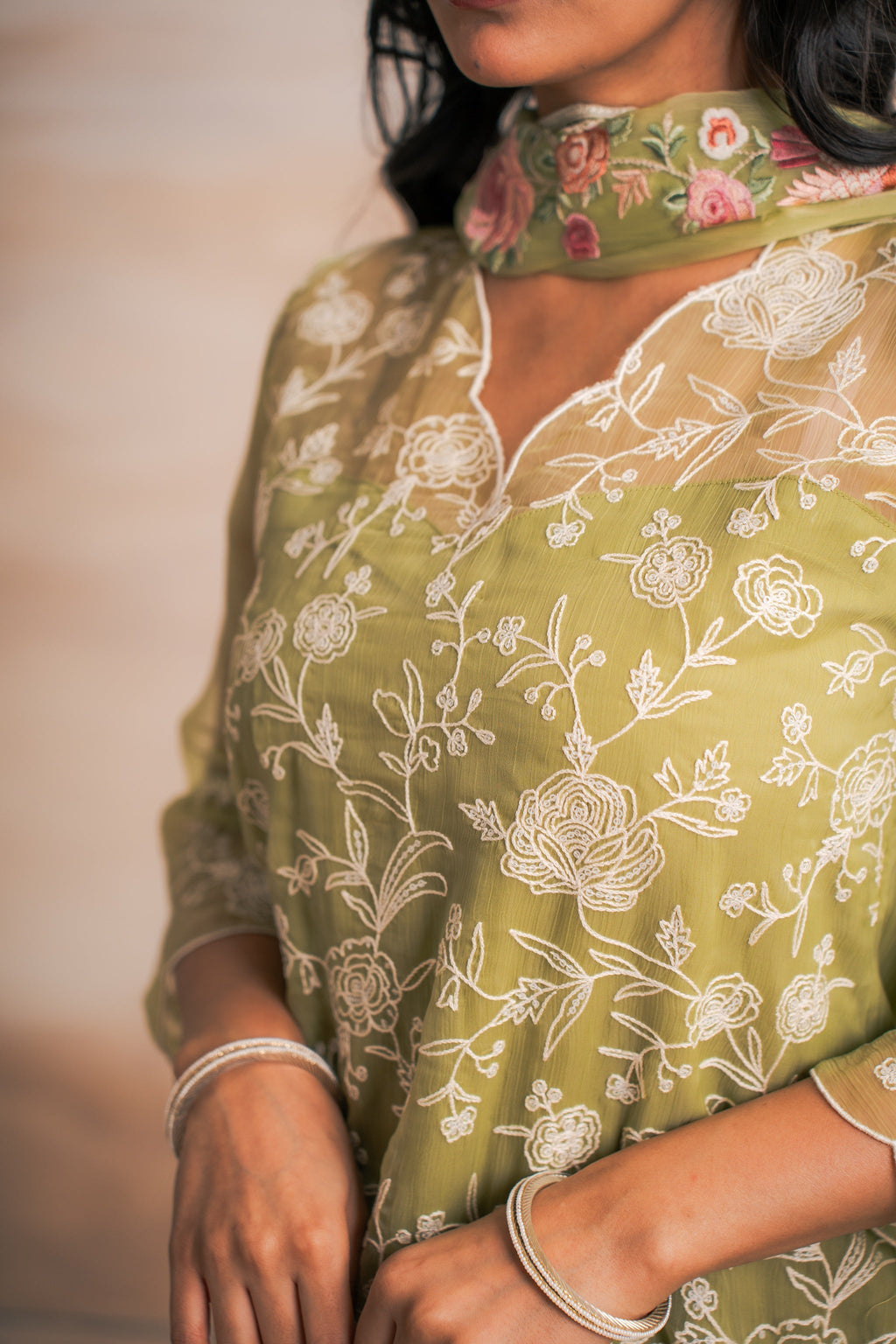 GREEN EMBRIODERY SUIT SET
